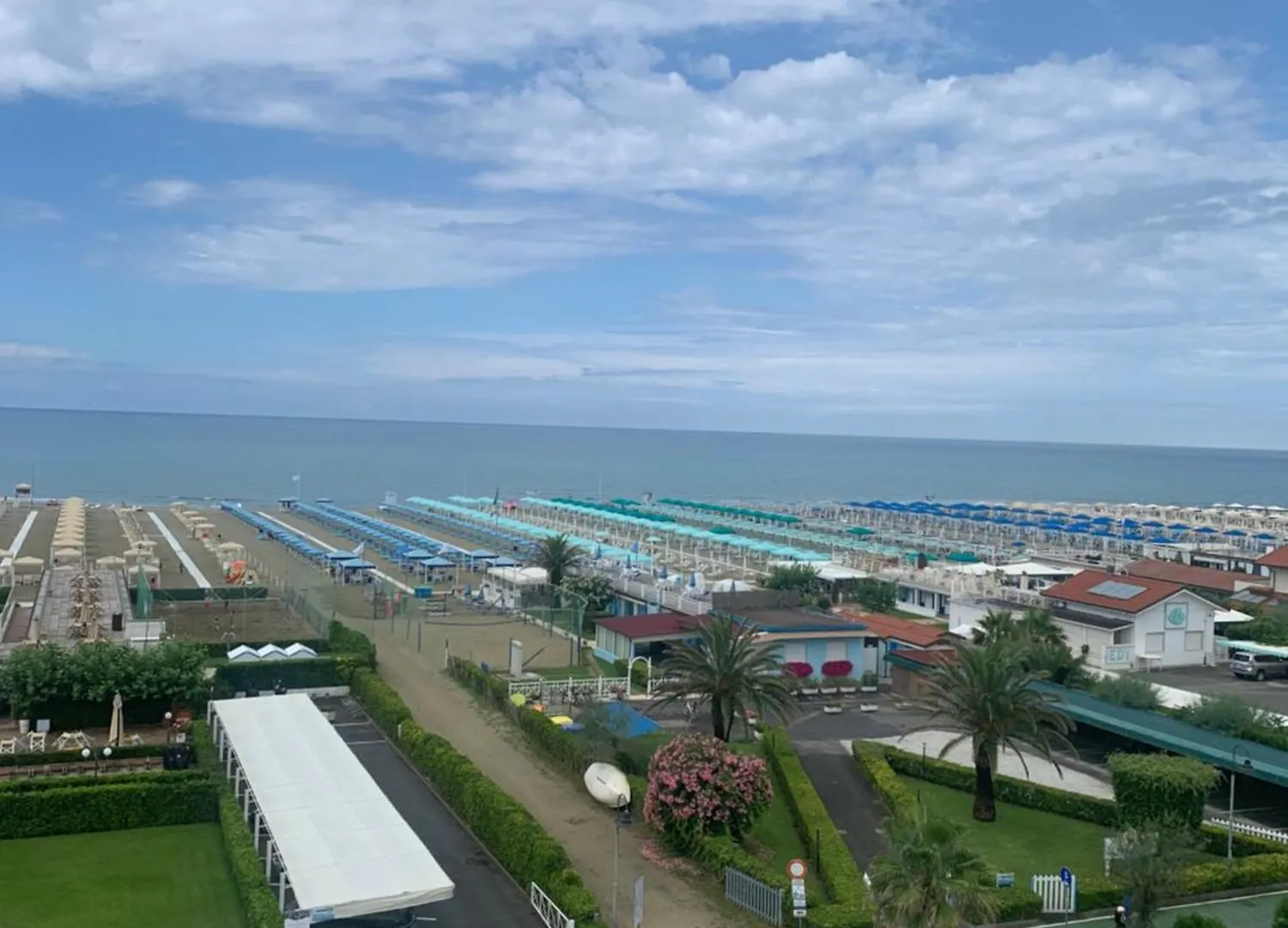 Saporedimare - Full Comfort Quiet Apartment With Seaview Rooftop Pool Marina di Pietrasanta 0*,  Italia
